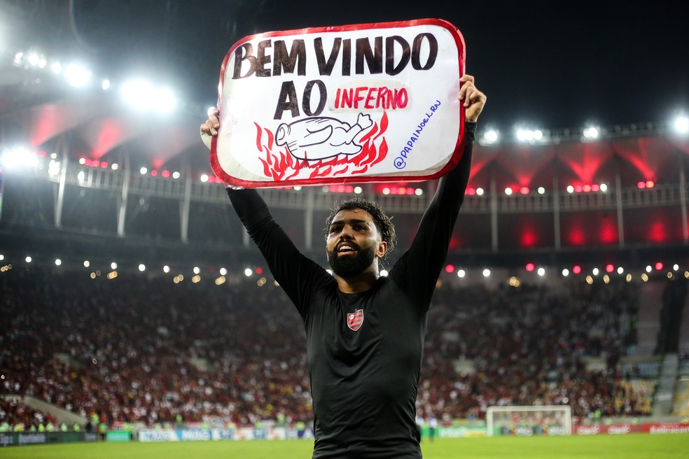 Gabigol comemora a classificação do Flamengo contra o Atlético-MG — Foto: Gilvan de Souza/Flamengo