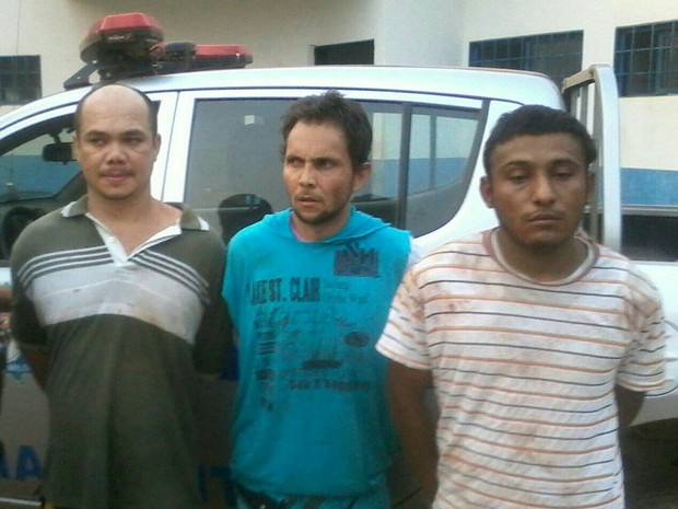 Polícia conseguiu recapturar dois dos presos que fugiram em Barrolândia (Foto: Divulgação/PM TO)