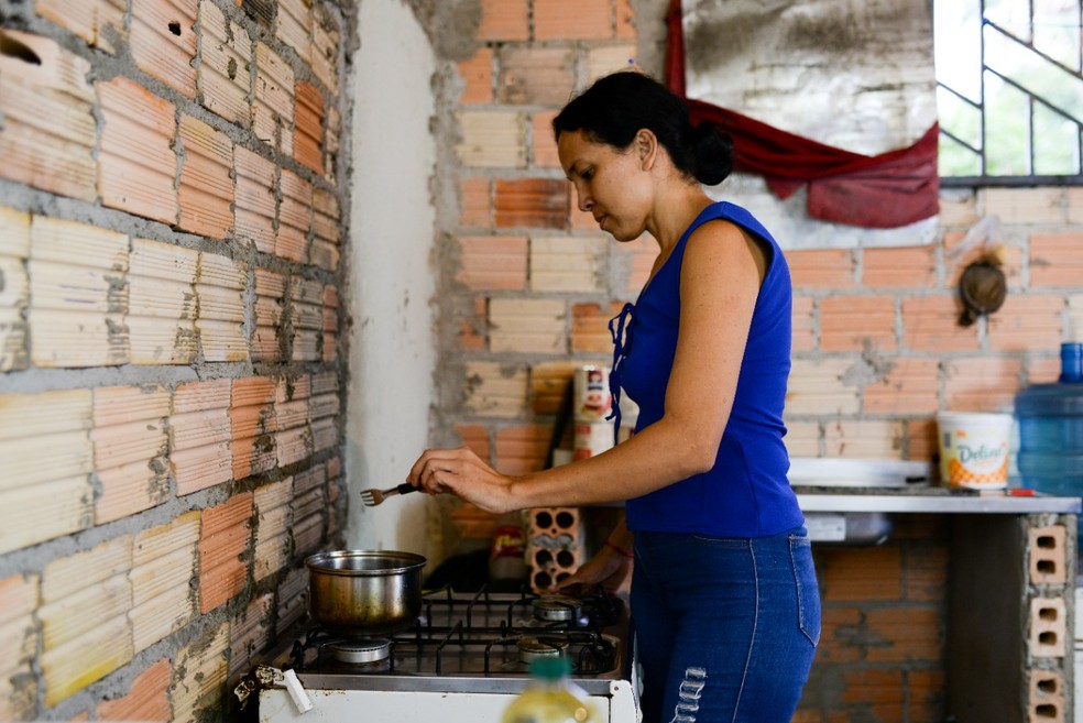 Com índice de pobreza em 46%, Roraima tem moradores que dependem da ajuda de ONGs para se alimentar — Foto: Divulgação/Visão Mundial