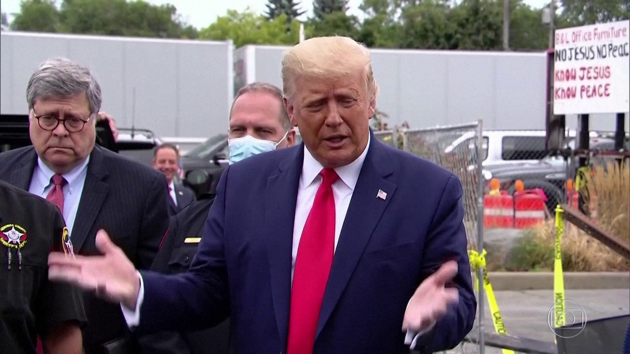 Trump visita cidade em Wisconsin onde homem negro foi baleado pelas costas há nove dias