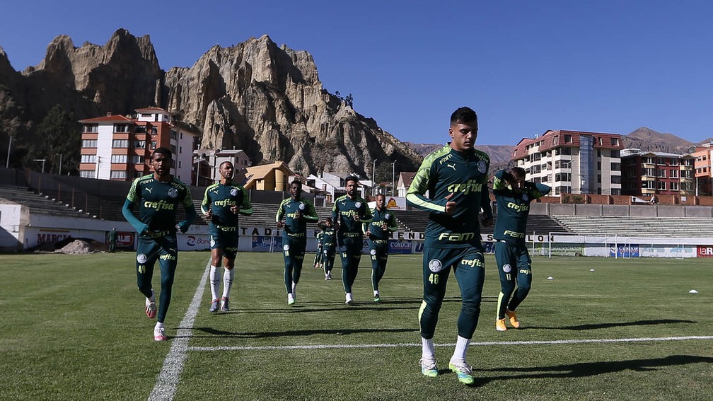 Titulares do Palmeiras no treino em La Paz — Foto: Cesar Greco\ Ag. Palmeiras
