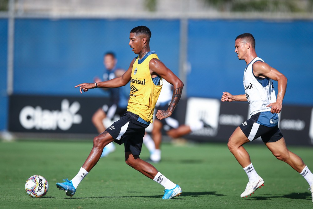Jean Pyerre volta aos trabalhos com bola e comemora: Não há sentimento melhor