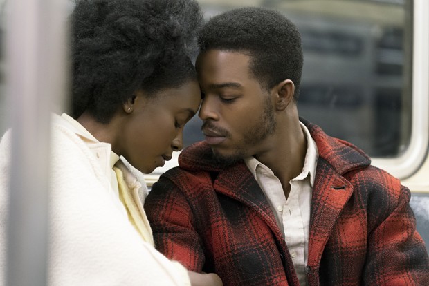 KiKi Layne as Tish and Stephan James as Fonny star in Barry Jenkins' IF BEALE STREET COULD TALK, an Annapurna Pictures release. (Foto: Sony Pictures/Divulgação)