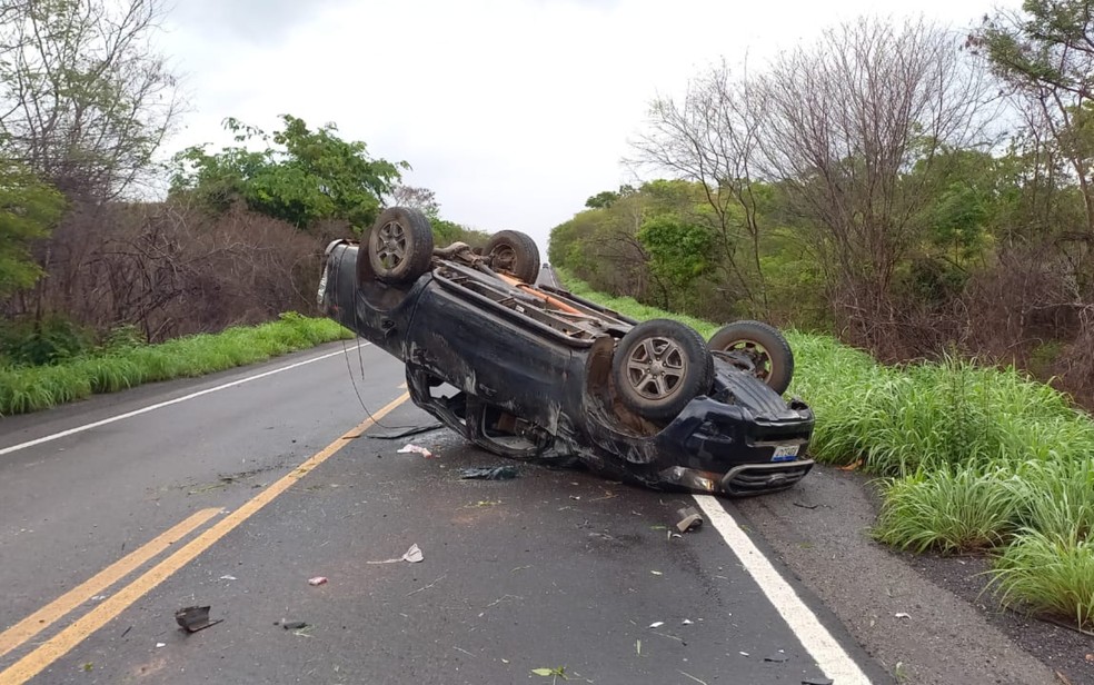 Criança coreana morre em acidente de carro no oeste da BA — Foto: Reprodução/Redes Sociais