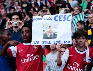 cartaz fabregas arsenal x udinese (Foto: Getty Images) cartaz fabregas arsenal x udinese (Foto: Getty Images)