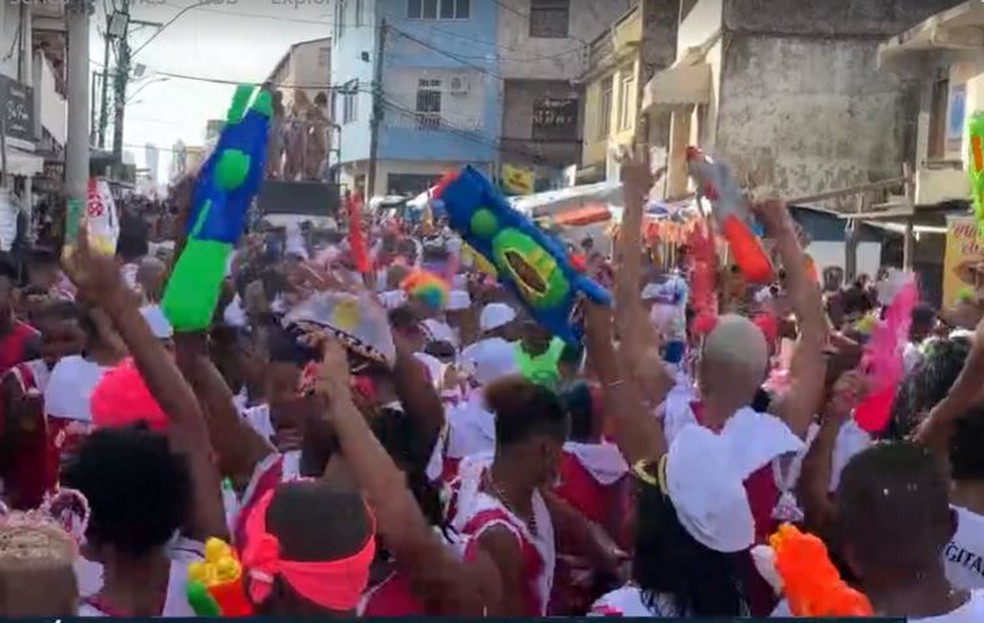 Carnaval no Nordeste de Amaralina, bairro de Salvador, antes da pandemia da Covid-19 — Foto: Reprodução/TV Bahia