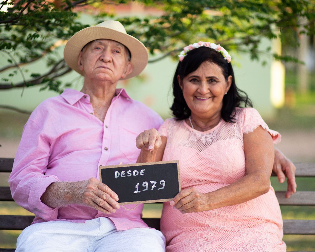 Aos 94 anos, homem realiza sonho da esposa de casar na igreja após quatro décadas juntos — Foto: Arquivo Pessoal