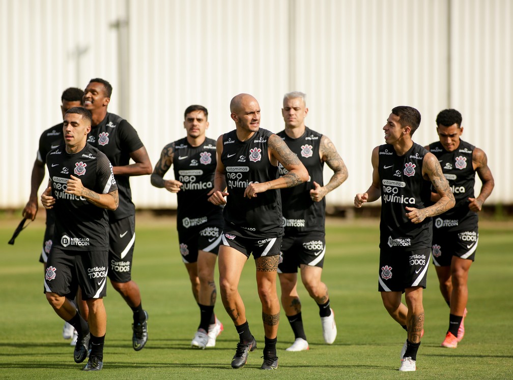 Renato Augusto não vai a campo, e Corinthians se prepara para enfrentar o Ceará