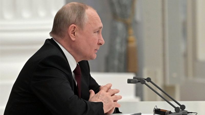 Talvez Putin esteja mais preparado para sanções do que o Ocidente espera (Foto: EPA via BBC News)