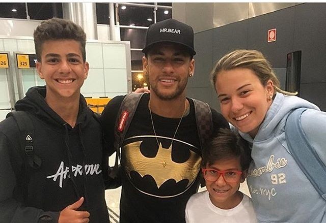 Neymar volta a Barcelona (Foto: Reprodução / Instagram)