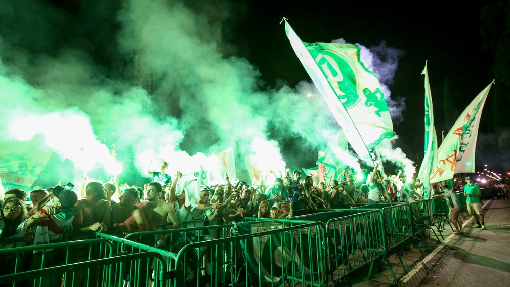 Fifa veta estreia de novo uniforme do Palmeiras no Mundial de