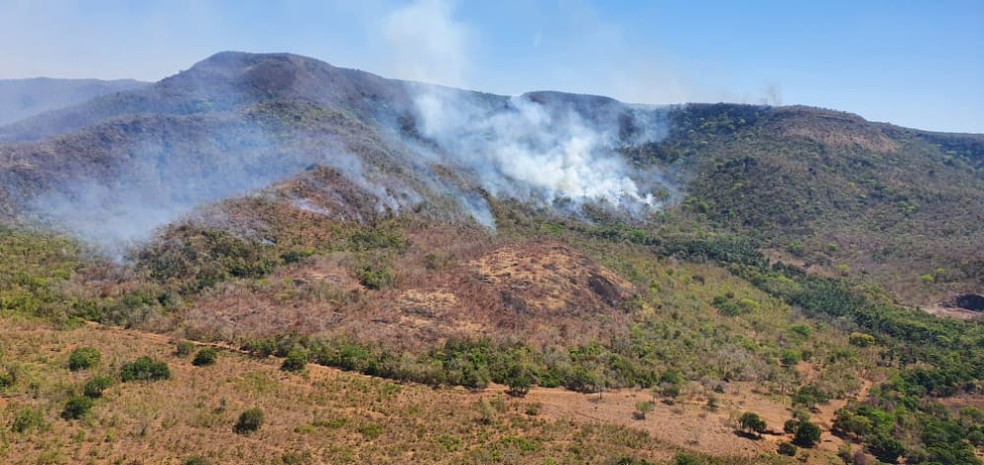 Serra do Lajeado tem um dos maiores focos de incêndio — Foto: Divulgação/Ciopaer
