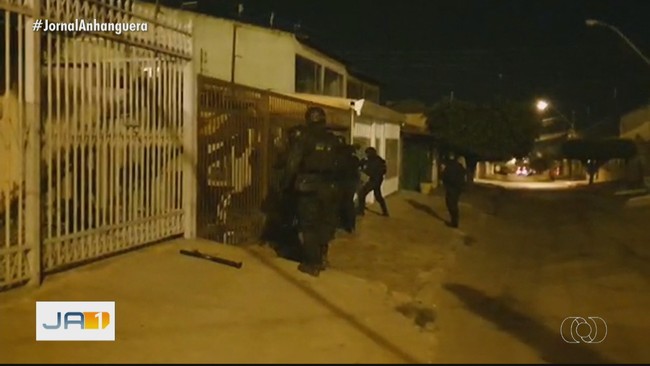 Homem é preso suspeito de tráfico de drogas