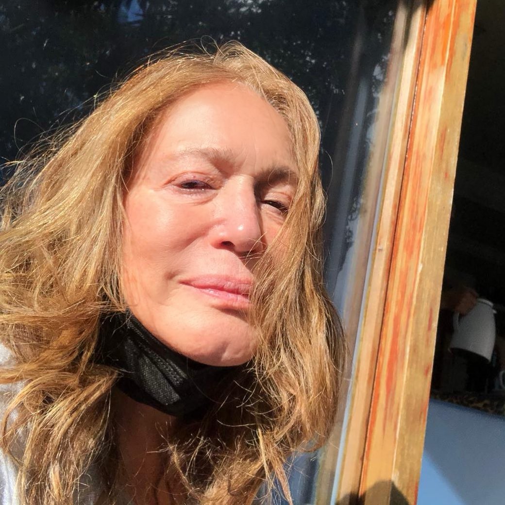 Susana Vieira surge em selfie iluminada no Instagram e fãs elogiam (Foto: Reprodução/Instagram)