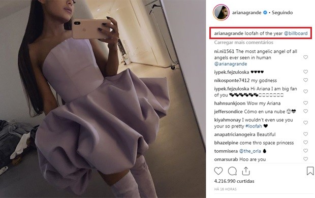 Ariana Grande tira sarro do próprio vestido (Foto: Reprodução/Instagram)