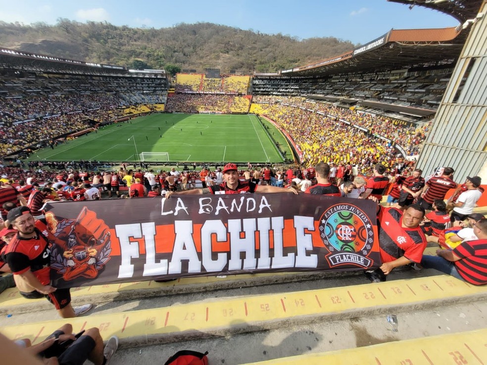 Francisco Pancho, &agrave; esquerda, na final da Libertadores de 2023, entre Flamengo e Athletico &mdash; Foto: Arquivo Pessoal