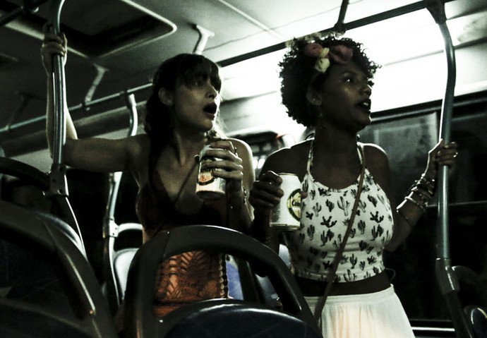 Rose e Débora estavam no ônibus dirigido por Waldir (Foto: Gabriel Nascimento/Gshow)
