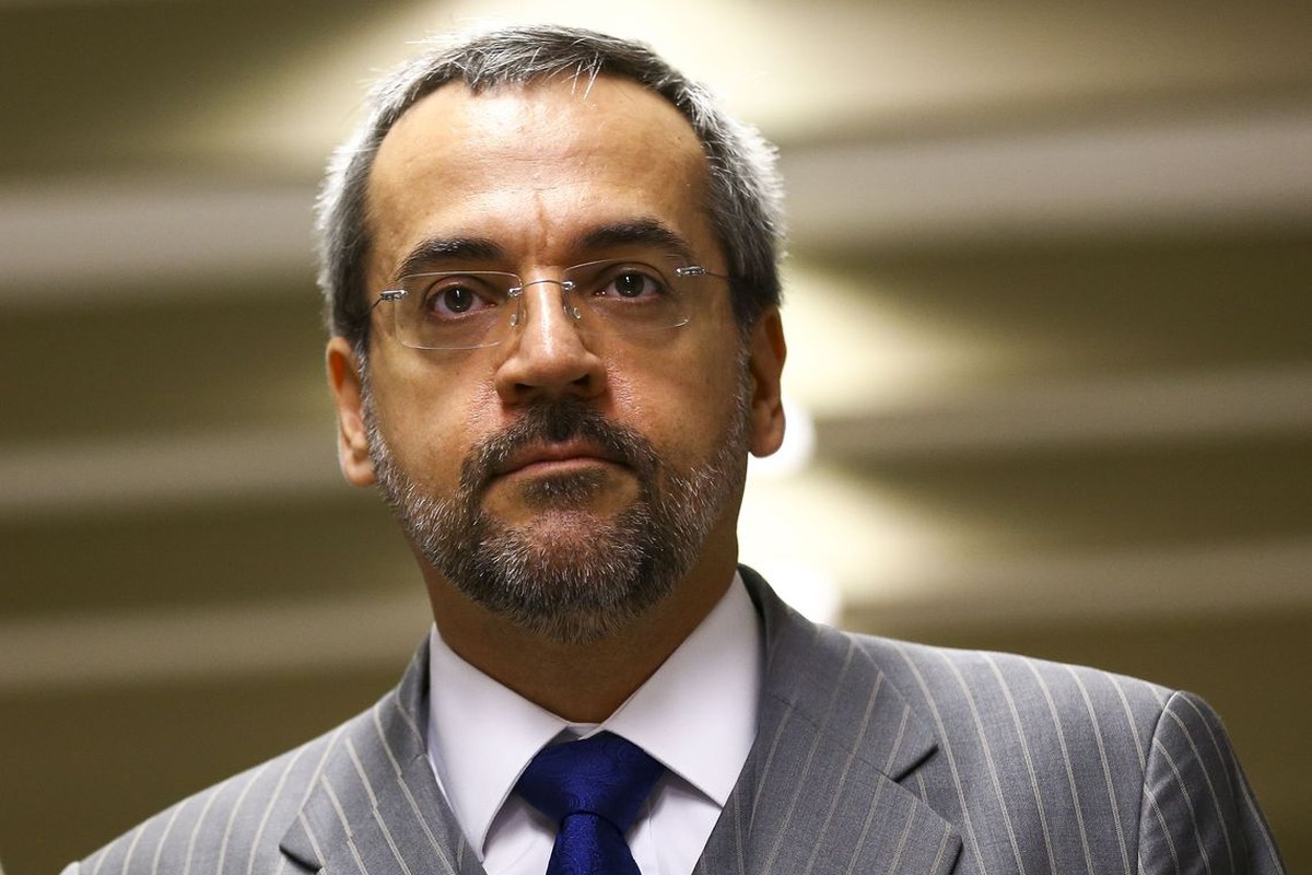 Weintraub diz que nova epidemia deve surgir porque chineses comem 