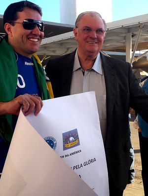 Gilvan de Pinho Tavares deve ser  reeleito no Cruzeiro nesta quinta-feira