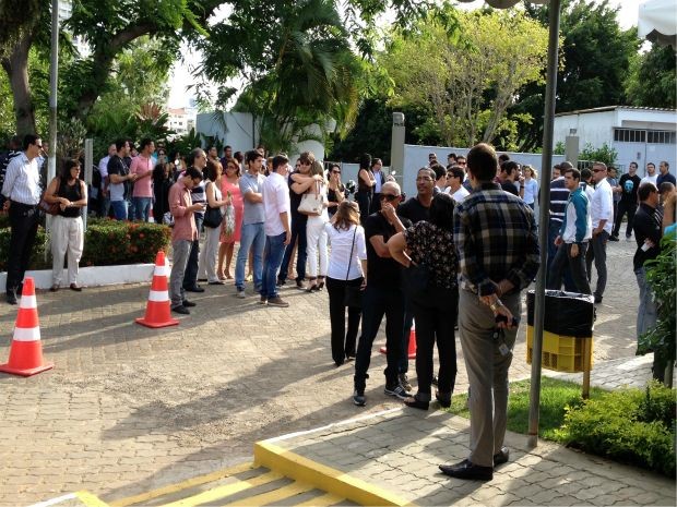 Os corpos dos três pilotos do avião foram velados nesta quarta-feira (12). (Foto: Maiana Belo/G1 Bahia)