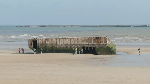 Aquecimento global e aumento do nível do mar ameaçam apagar memória do 'Dia D' na Normandia