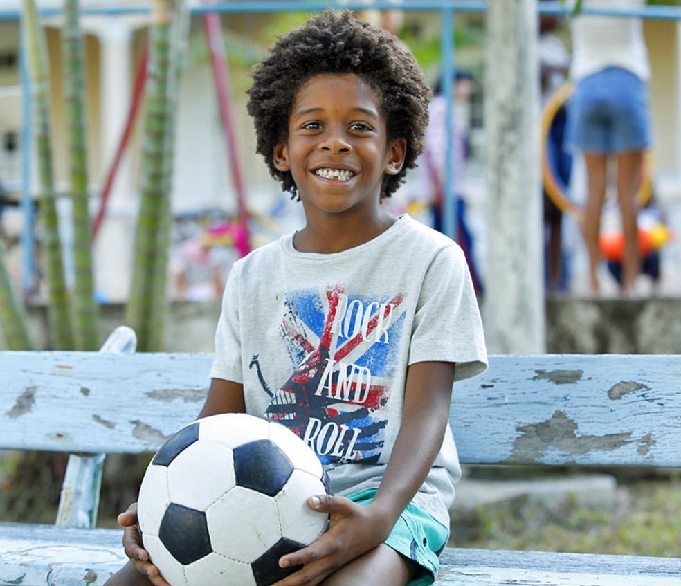 ícaro Zulu viveu Gabriel em 'Totalmente Demais' — Foto: Raphael Dias/Gshow