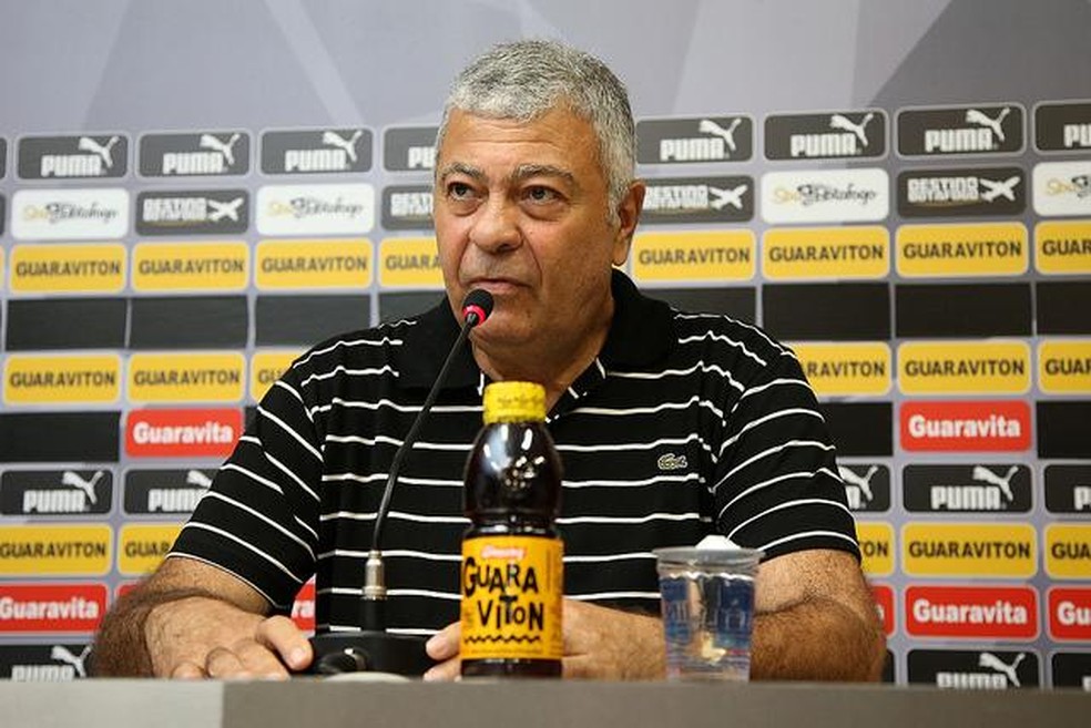 Antonio Carlos Mantuano foi o vice-presidente de futebol do Botafogo em 2015 — Foto: Vitor Silva/Botafogo