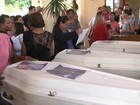 Casal e quatro filhos mortos em acidente são enterrados na Bahia
