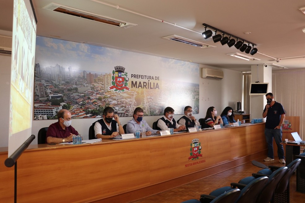 Prefeito de Mar&iacute;lia protocola na C&acirc;mara projeto de lei para ampliar flexibiliza&ccedil;&atilde;o do com&eacute;rcio &mdash; Foto: Prefeitura de Mar&iacute;lia/Divulga&ccedil;&atilde;o