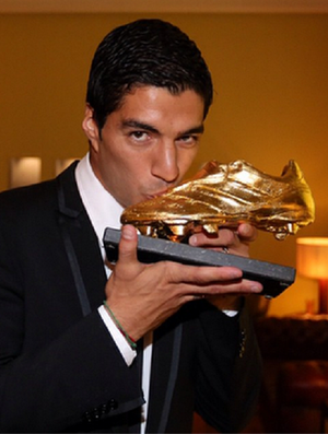 Luis Suárez ganha Chuteira de Ouro (Foto: Reprodução / Instagram)