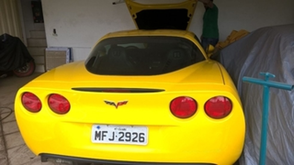 Corvette C6 Stingray Targa, ano 2008, tem lance inicial de R$ 185 mil (Foto: Superbid/ Divulgao)