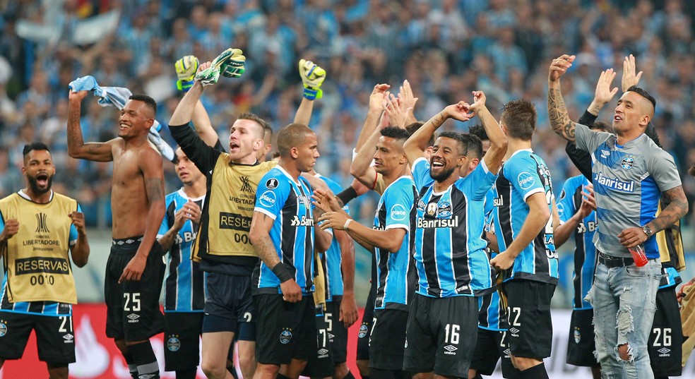 Grêmio foi eliminado apenas duas vezes na história da Libertadores após vencer o jogo de ida (Foto: Reuters)