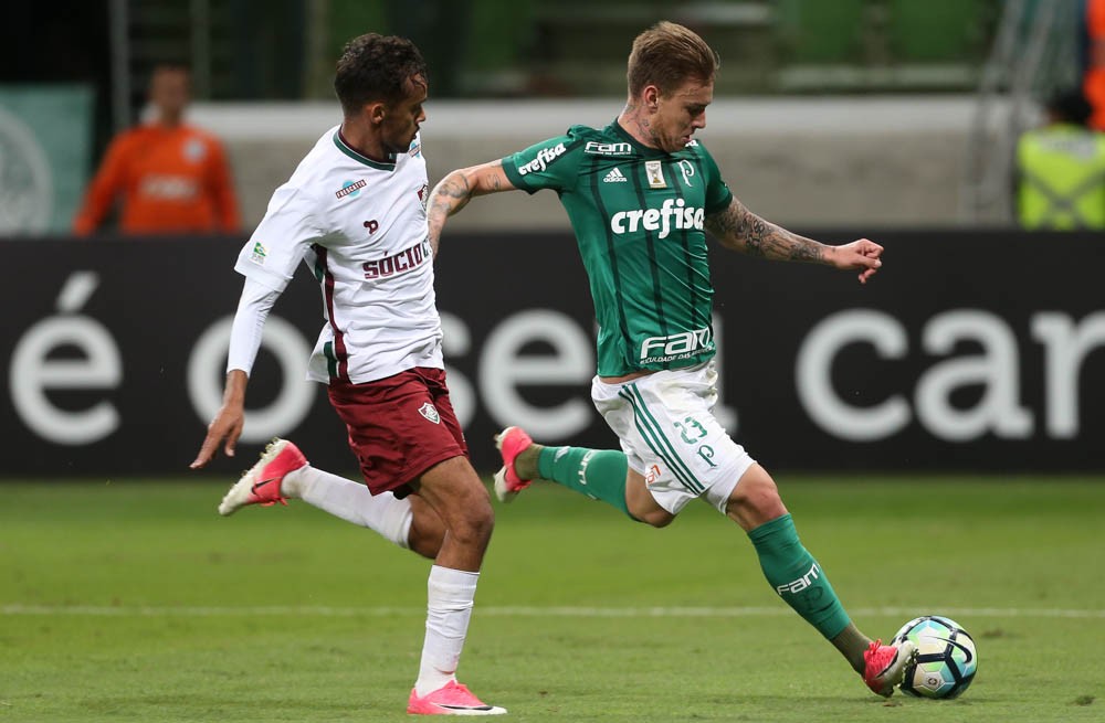 Róger Guedes não topa ir para Flu e mela negócio de Scarpa com Verdão