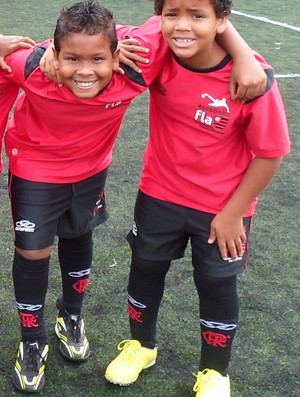 Baixinhos rubro-negros sonham com amistoso do Fla em Uberlândia