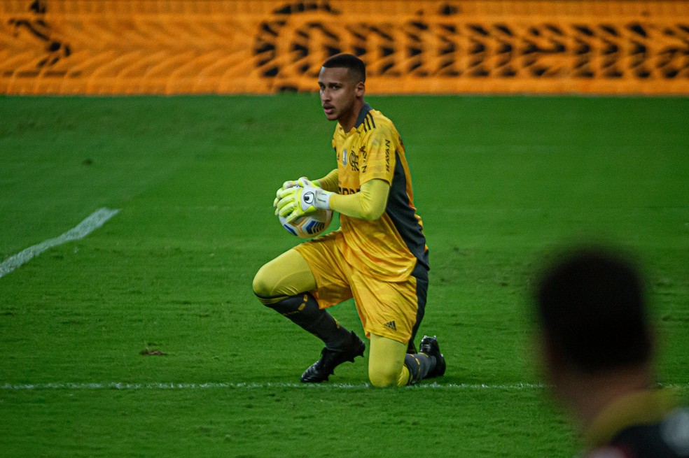 Gabriel Batista na partida do Flamengo contra o Gr&ecirc;mio &mdash; Foto: Paula Reis/Flamengo