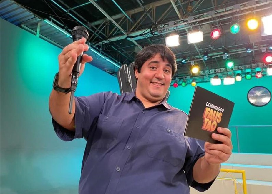 Ator engorda 20 quilos para viver Faust&Atilde;&pound;o em s&Atilde;&copy;rie sobre Silvio Santos.  Confira o antes e o depois | S&Atilde;&copy;ries | O Globo