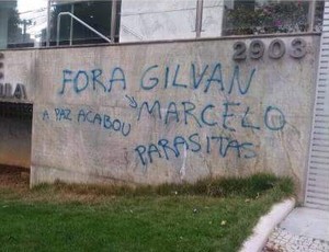 Sede do Cruzeiro foi alvo de protestos contra a má fase do clube (Foto: Reprodução/Internet)