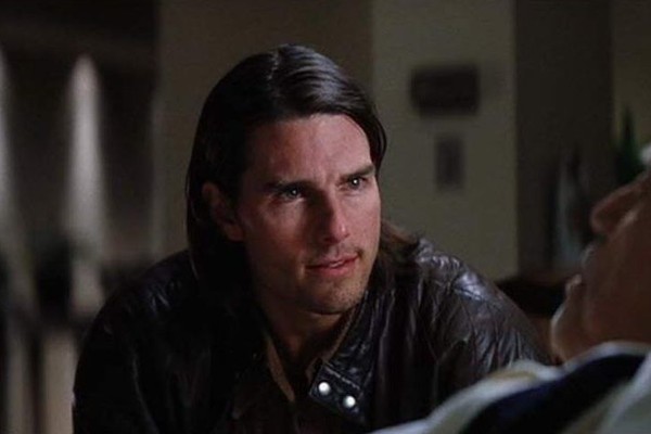 Tom Cruise em cena de Magnólia (1999) (Foto: Reprodução)