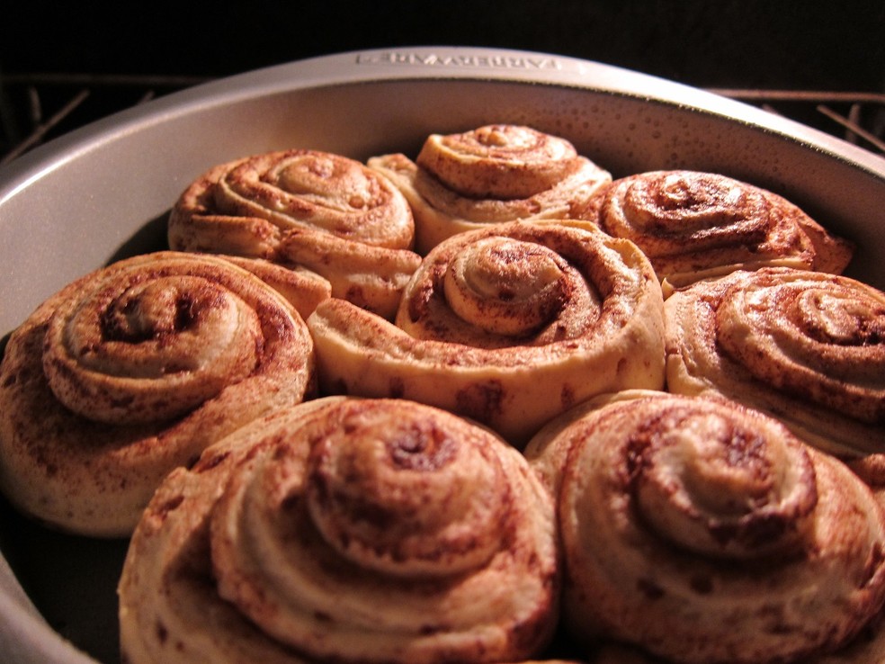 Com uma variedade de recheio, o breakfast rolls costuma ser consumido no almoço — Foto: Flickr / Robert Occhialini / CreativeCommons