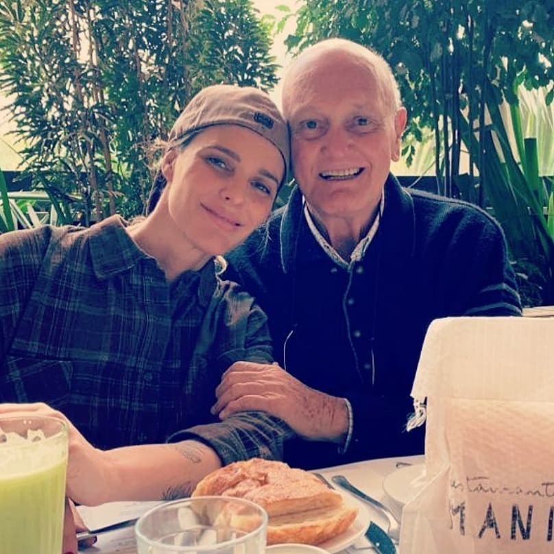 Fernanda Lima e o pai, Cleomar Lima (Foto: Reprodução/Instagram)