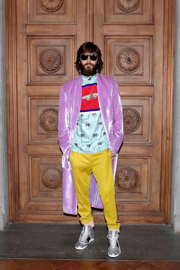 Jared Leto wearing a Gucci Cruise 2018 ensemble (Foto: COURTESY OF GETTY IMAGES FOR GUCCI)