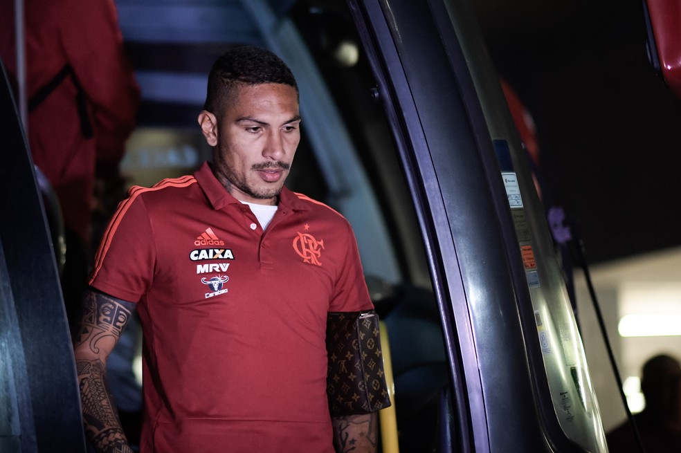 Guerrero deve se despedir do Flamengo até sexta-feira  (Foto: Jorge R Jorge/BP Filmes)