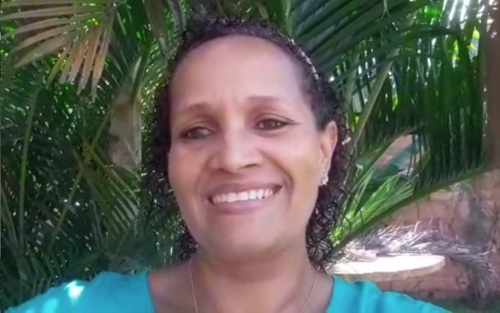 Vera Lúcia Ferreira, 44 anos, moradora de Rio Verde Goiás que foi infectada pelo coronavírus e se curou — Foto: Reprodução/TV Anhanguera