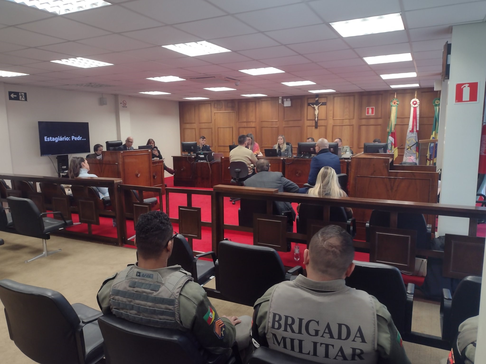 Caso Gabriel: PMs réus pela morte de jovem são interrogados na Justiça Militar em Porto Alegre