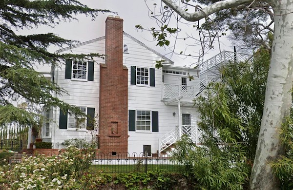 A casa recém-adquirida pelo ator Anthony Hopkins (Foto: Google)