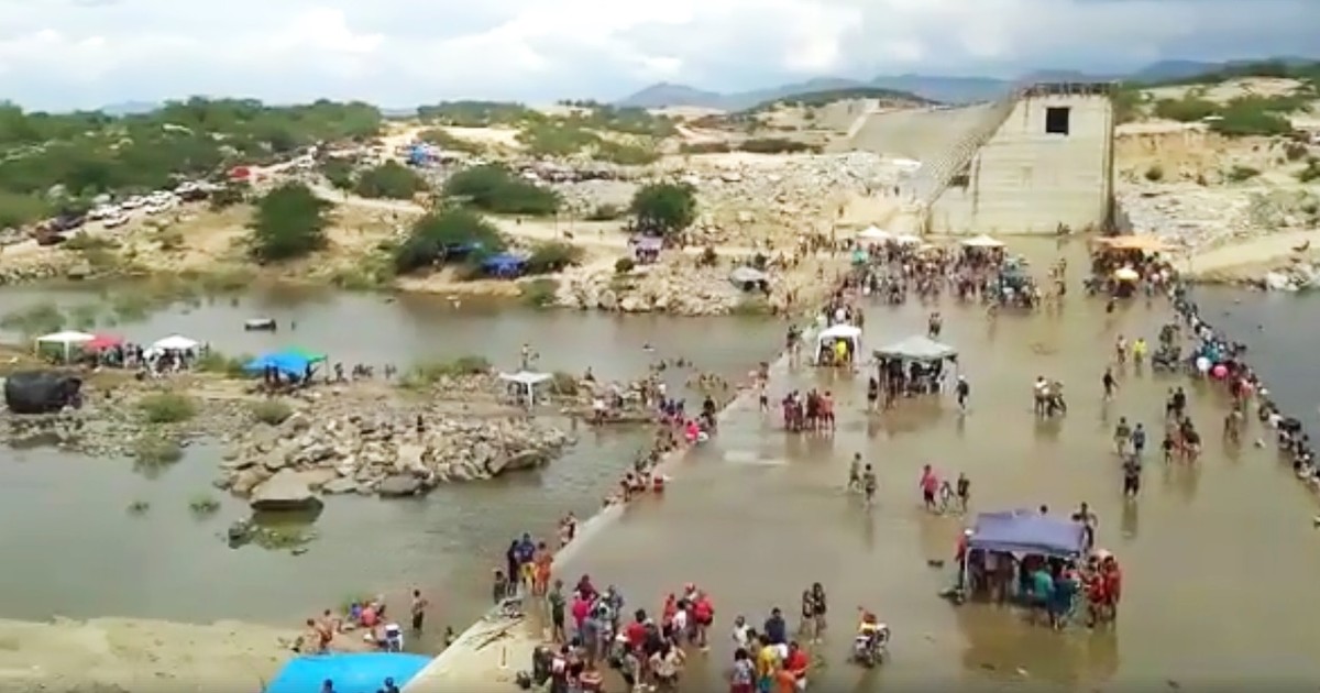 Resultado de imagem para Para coibir pesca ilegal, poluição e abusos de motoristas, PM fiscaliza banho na barragem de Oiticica