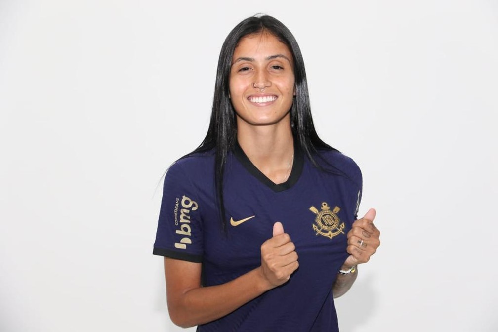 Corinthians contrata Jaqueline, ex-atacante do São Paulo — Foto: José Manuel Idalgo/Ag.Corinthians