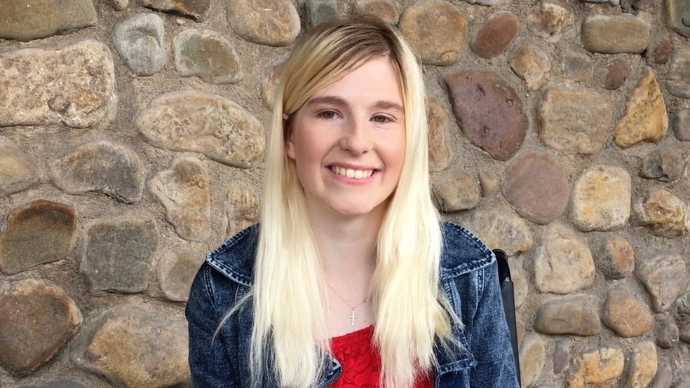 Jade Owen foi aos EUA fazer o tratamento, depois de anos tentando arrecadar doaÃ§Ãµes â Foto: Jade Owen/BBC