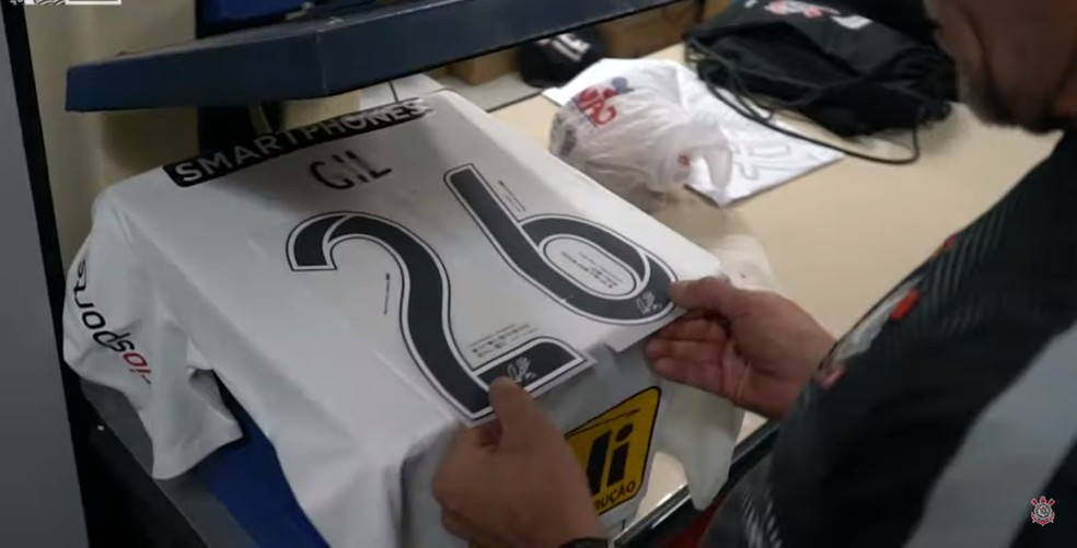 Gil usará a camisa 26 do Corinthians — Foto: Reprodução