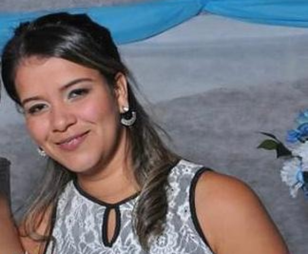 Vanilma Martins dos Santos, de 30 anos, foi morta esfaqueada pelo marido Thiago de Souza Joaquim, de 33 anos — Foto: Arquivo pessoal